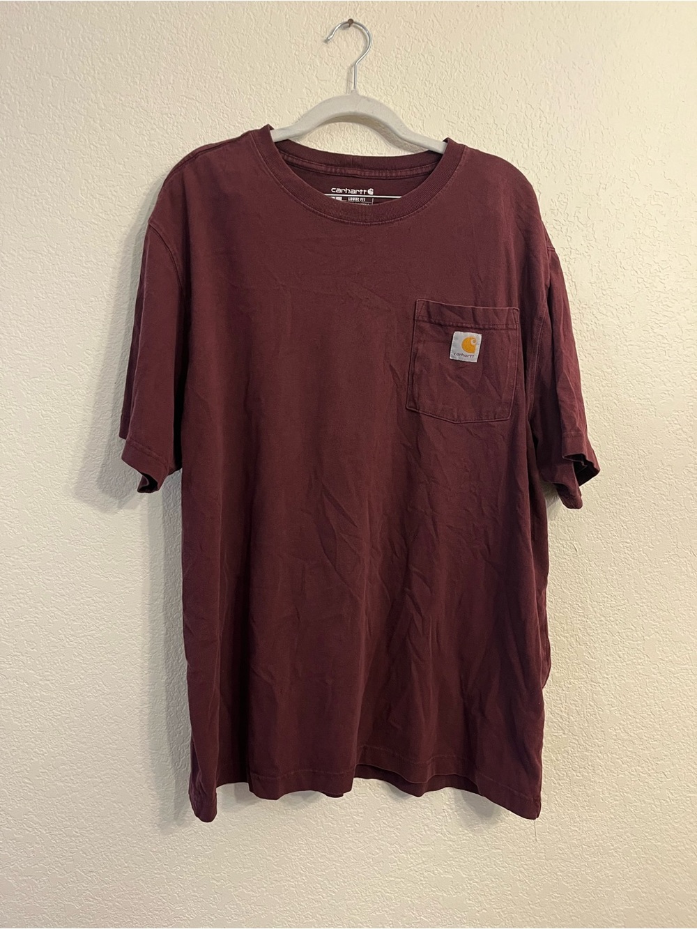 Carhartt Short Sleeve Pocket Tee in Burgundy Plum